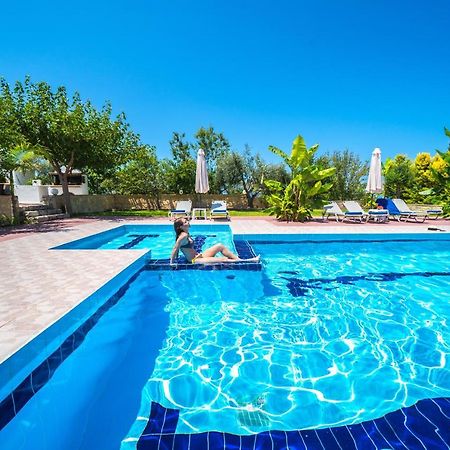 Villas Louloudaki Loutra Екстериор снимка