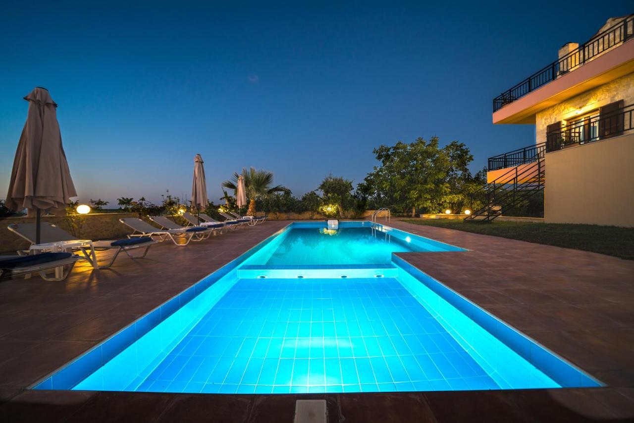 Villas Louloudaki Loutra Екстериор снимка