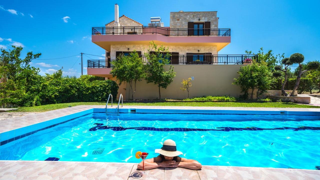 Villas Louloudaki Loutra Екстериор снимка