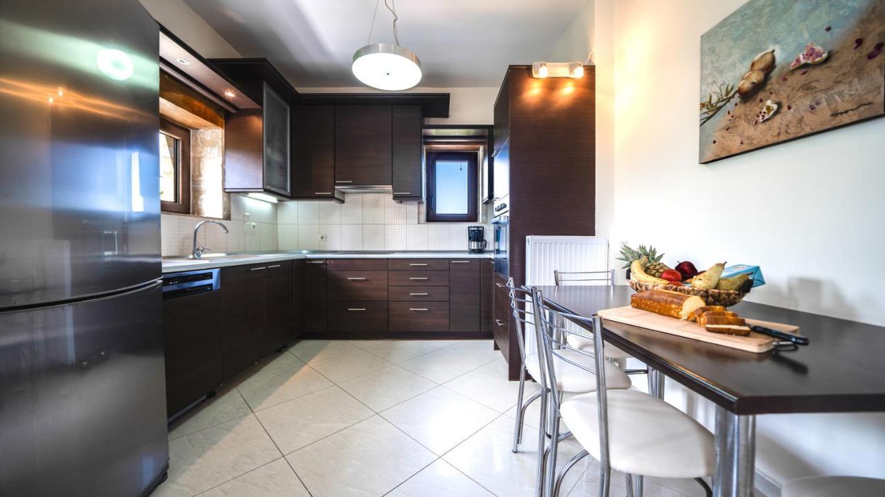 Villas Louloudaki Loutra Екстериор снимка