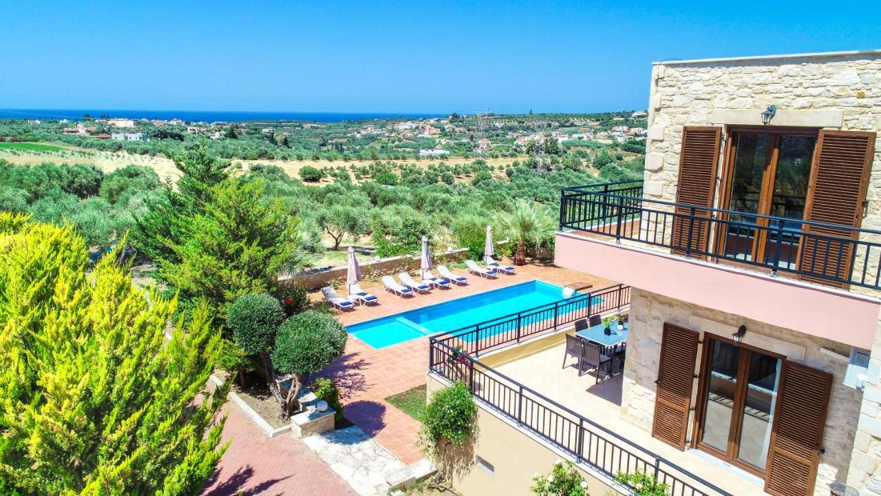 Villas Louloudaki Loutra Екстериор снимка
