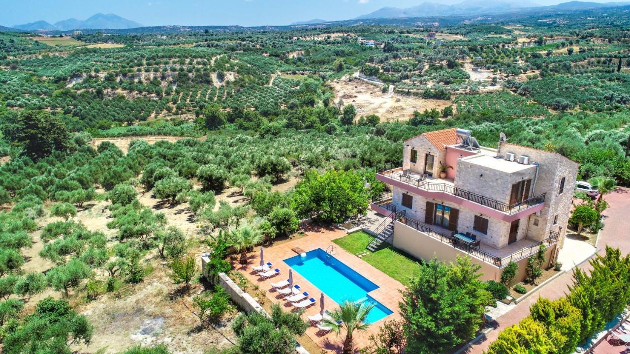 Villas Louloudaki Loutra Екстериор снимка